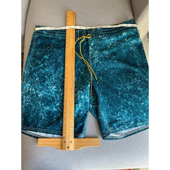Reef Men's Boardshorts Swim trunk, beach Blue Size 38 - Picture 3 of 7